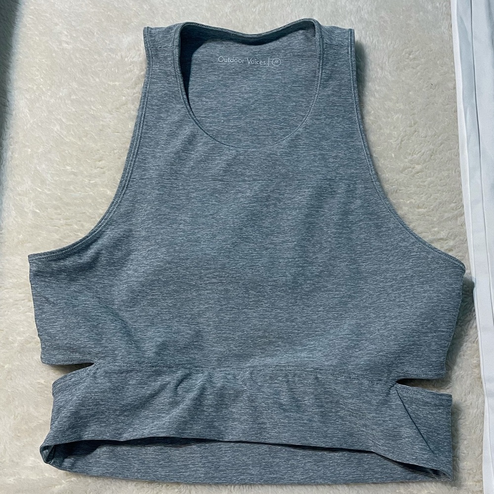 OUTDOOR VOICES CROP TOP